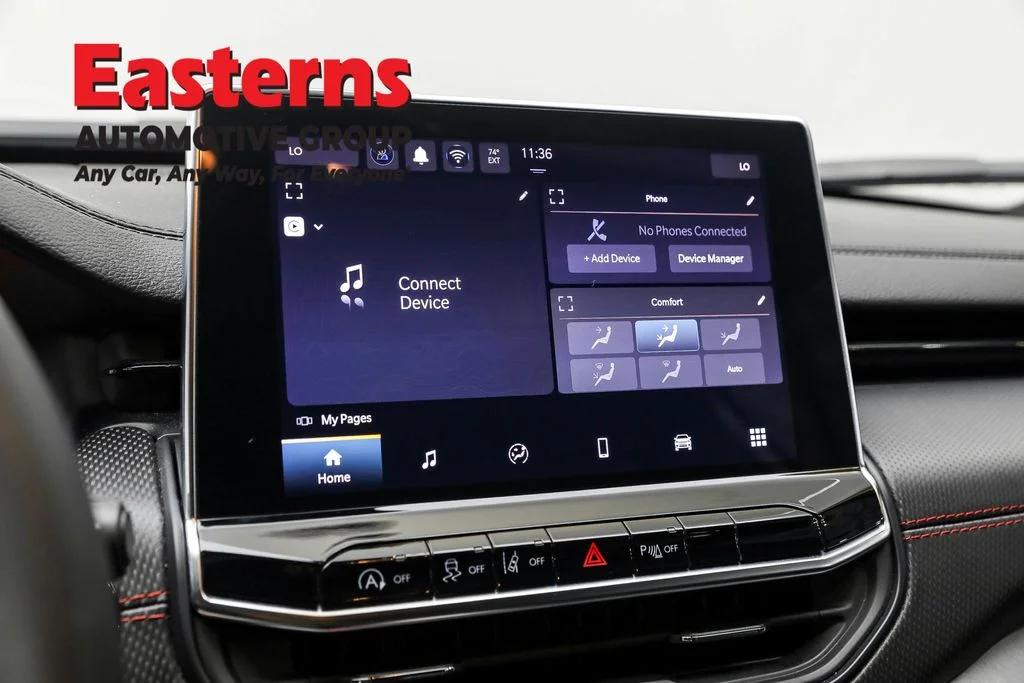 Used 2024 Silver Jeep Trailhawk image 20