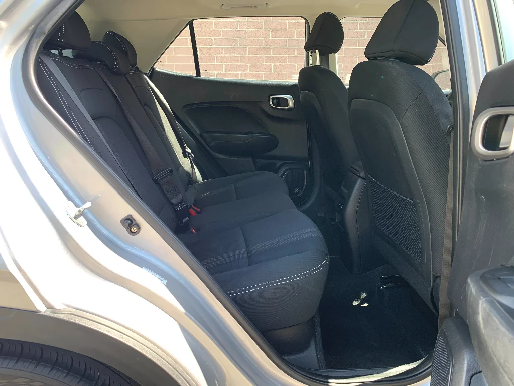 Used 2025 Shimmering Silver Hyundai SEL image 21