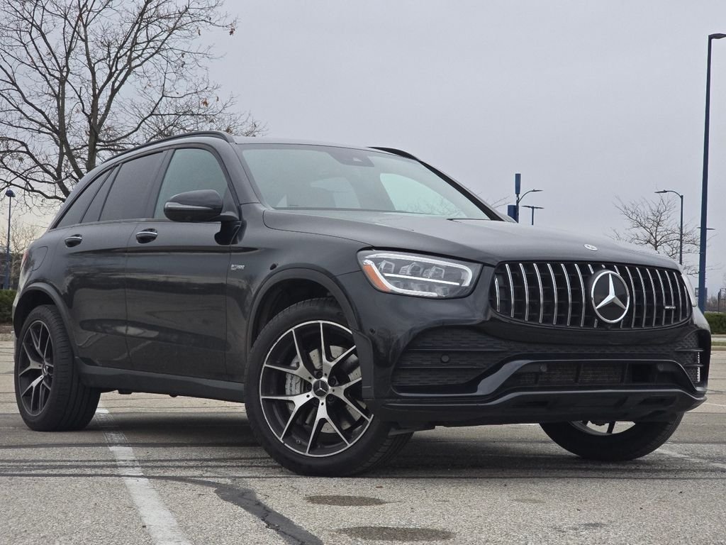 2022 Mercedes-Benz GLC