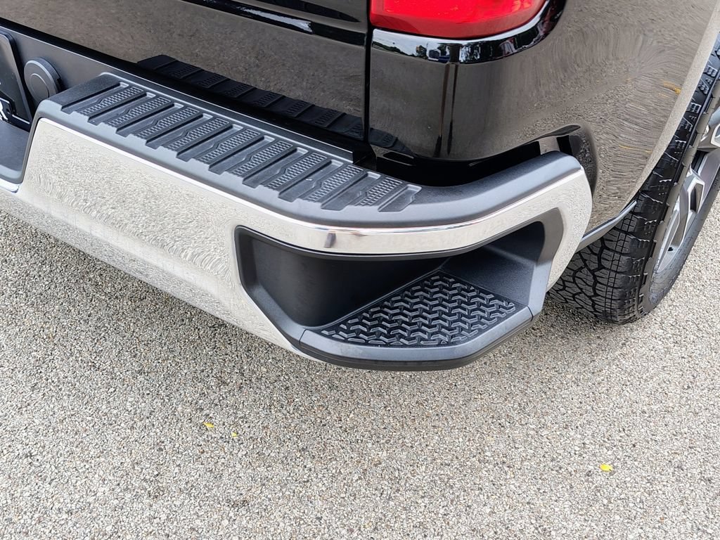 2023 Chevrolet Silverado 1500 LT - Photo 20