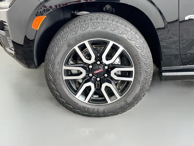 2023 GMC Yukon AT4 - Photo 31