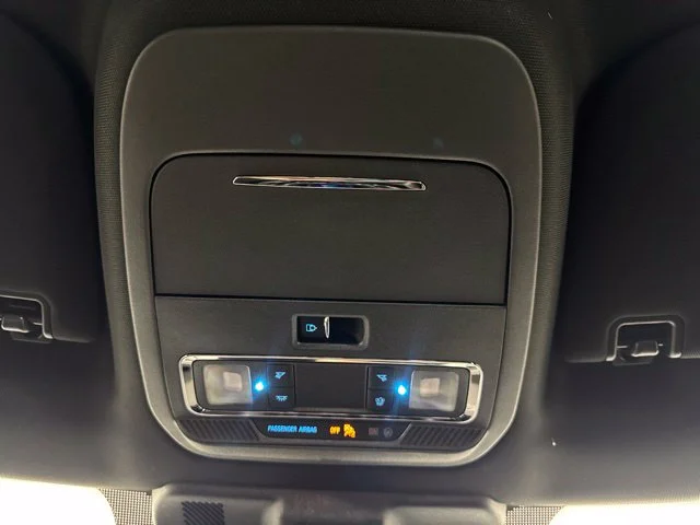 Used 2025 White Ford Lariat image 14