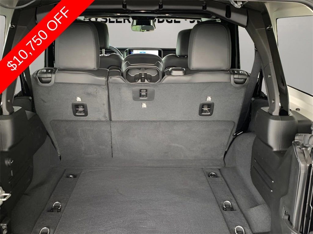 2025 Jeep Wrangler 4-Door Rubicon - Photo 21