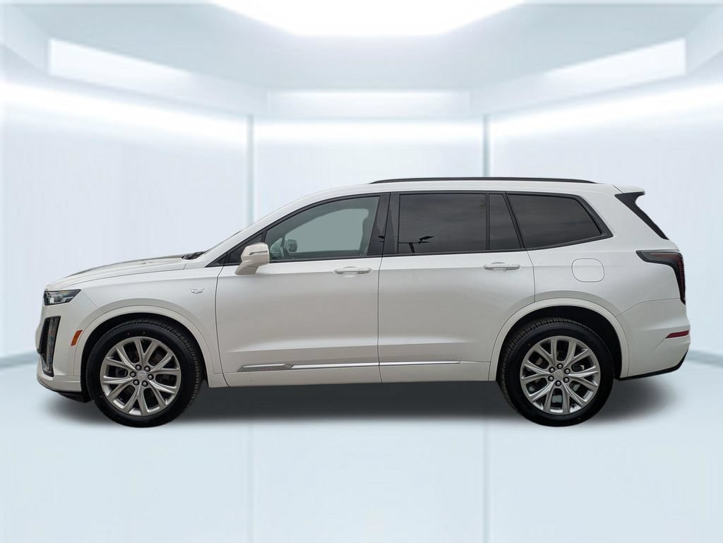 Used 2020 CRYSTAL WHITE TRICOAT Cadillac AWD Sport image 2