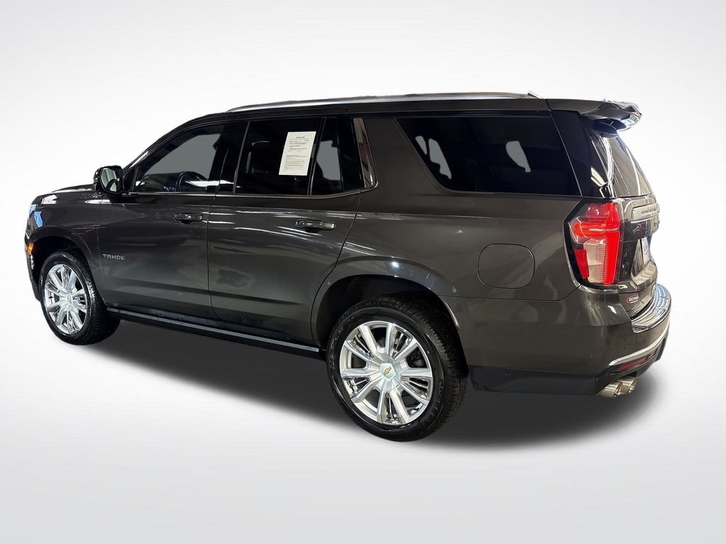 Used 2021 Gray Chevrolet High Country image 3