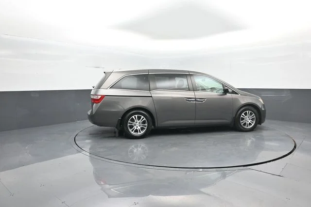 Used 2012 Polished Metal Metallic Honda EX-L image 8