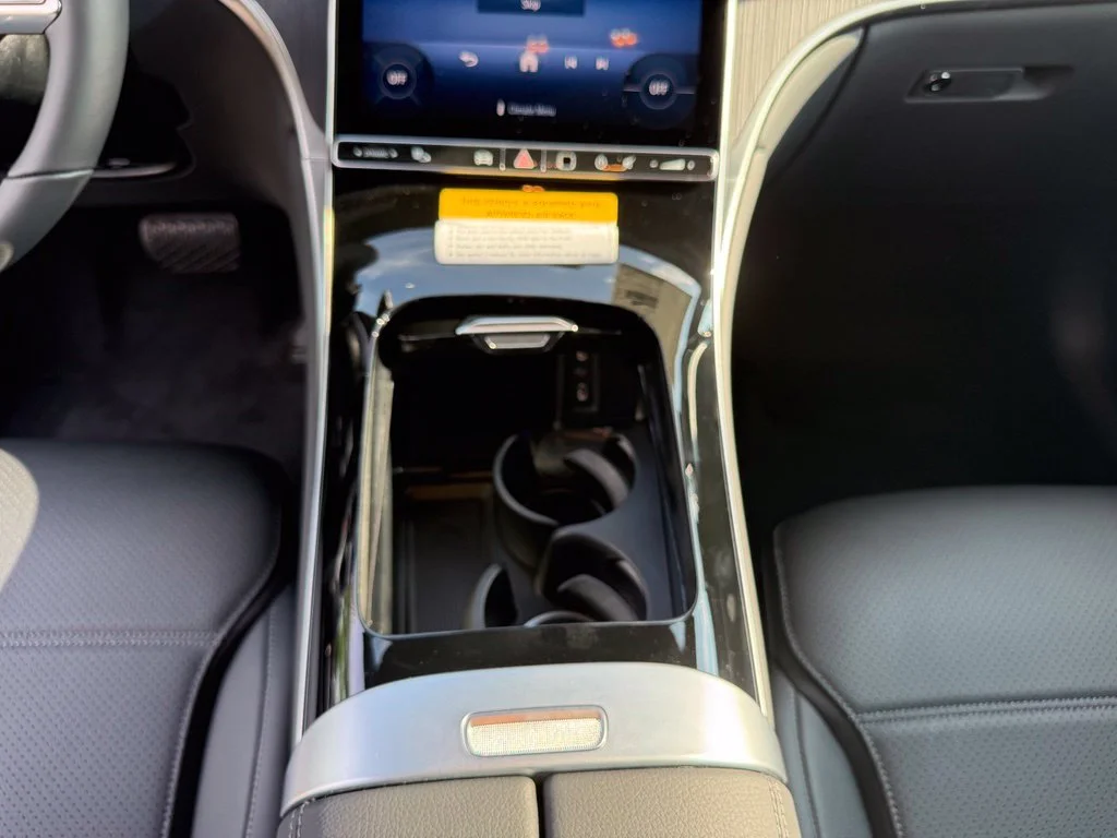 New 2027 Black Mercedes-Benz GLC 300 image 29