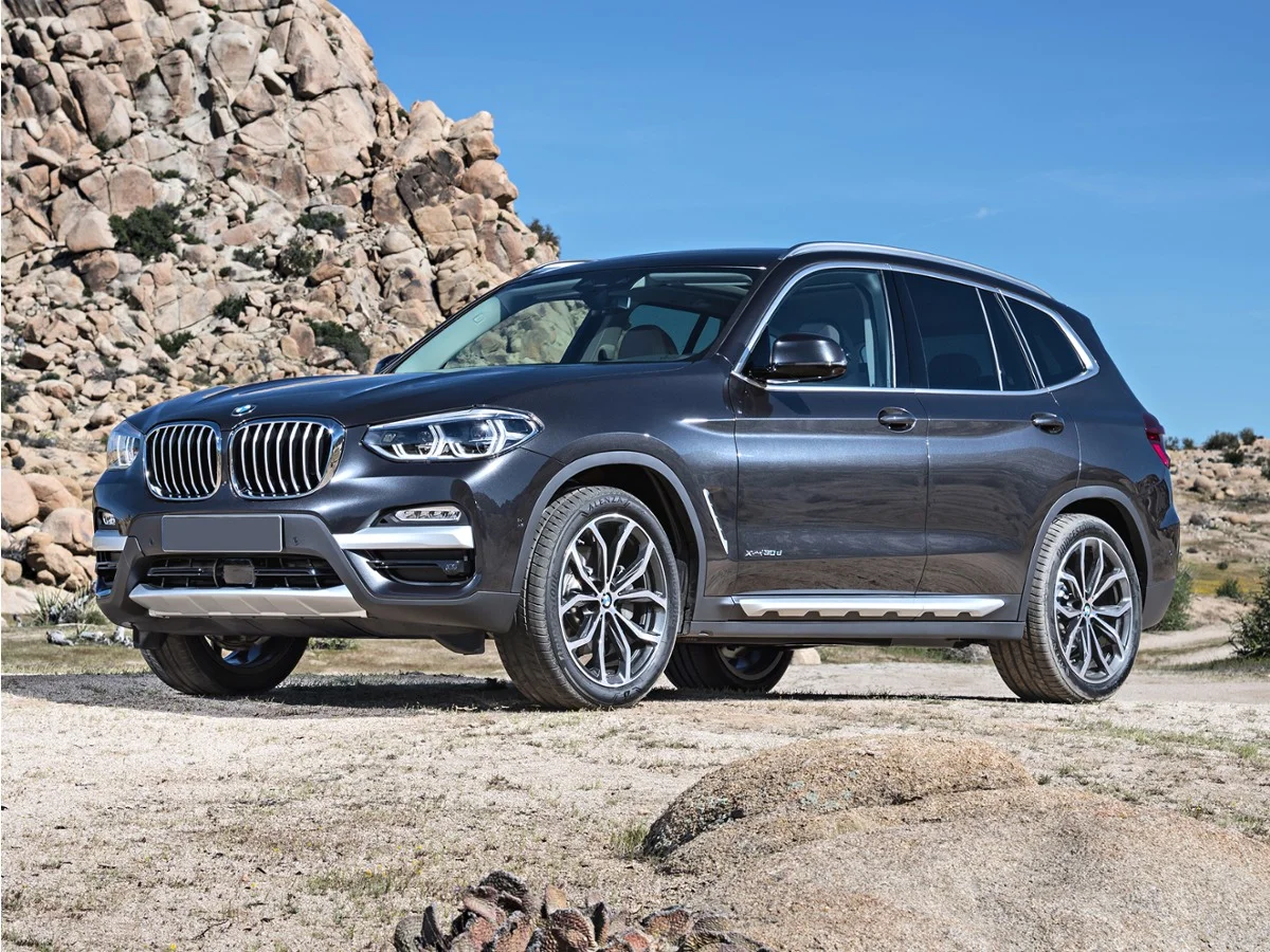 Used 2020 Blue BMW xDrive30i image 1
