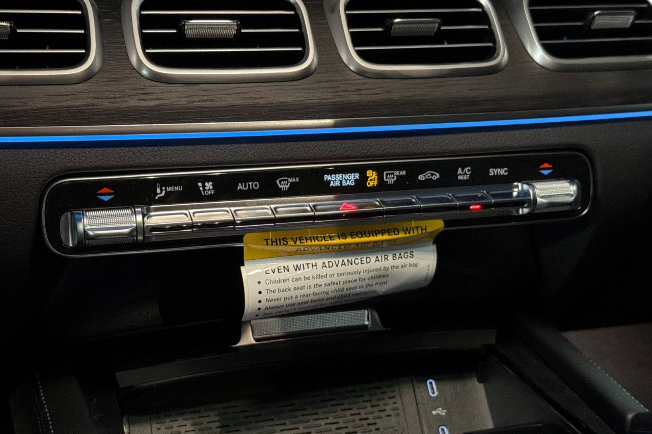 New 2026 MANUFAKTUR Silicon Grey Mercedes-Benz GLS 450 4MATIC® SUV image 20
