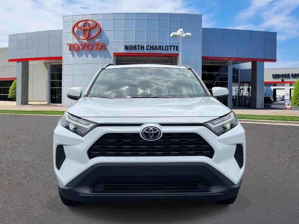 Certified Used 2025 White Toyota XLE image 3