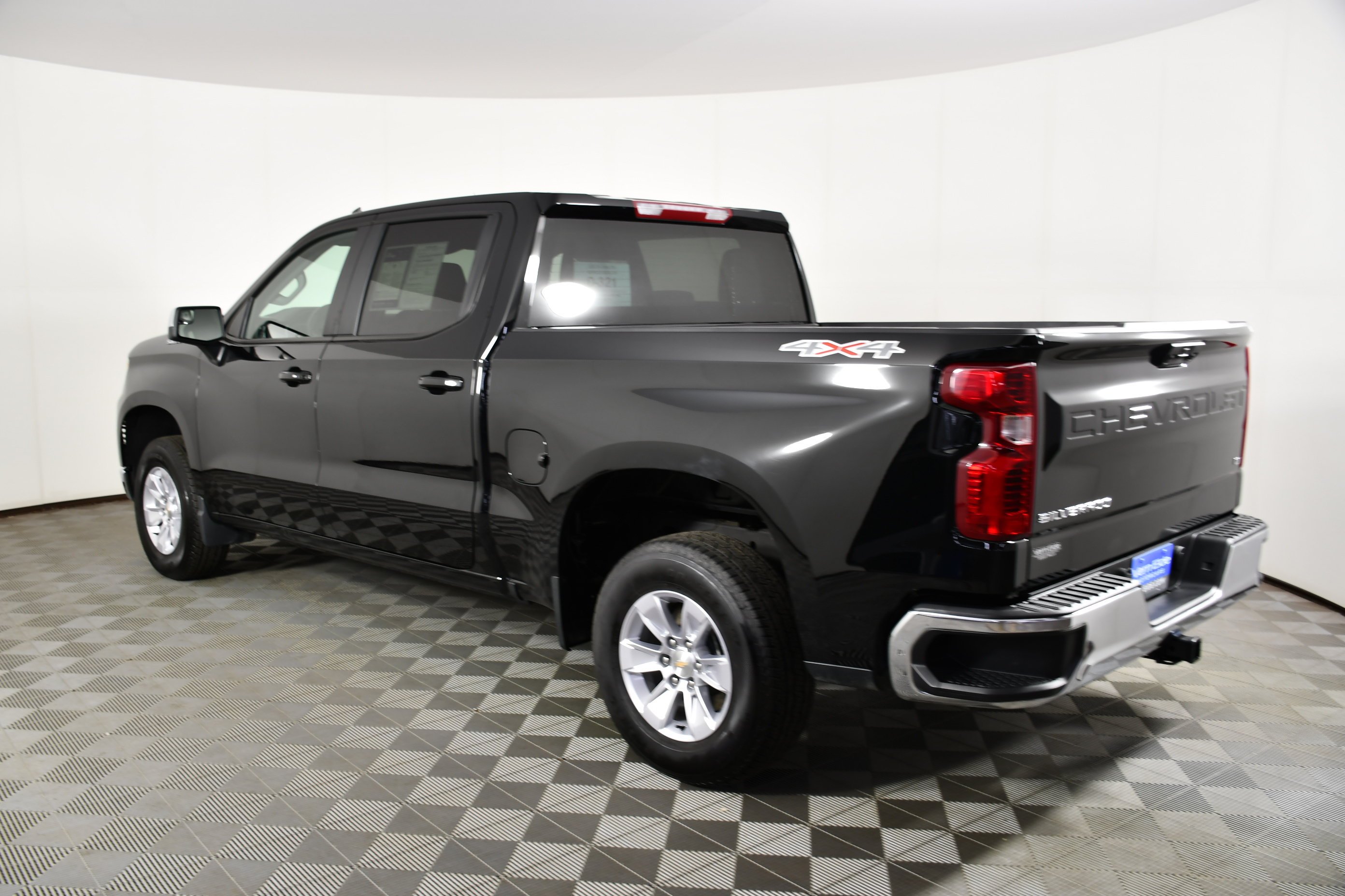 Used 2026 Black Chevrolet LT image 8