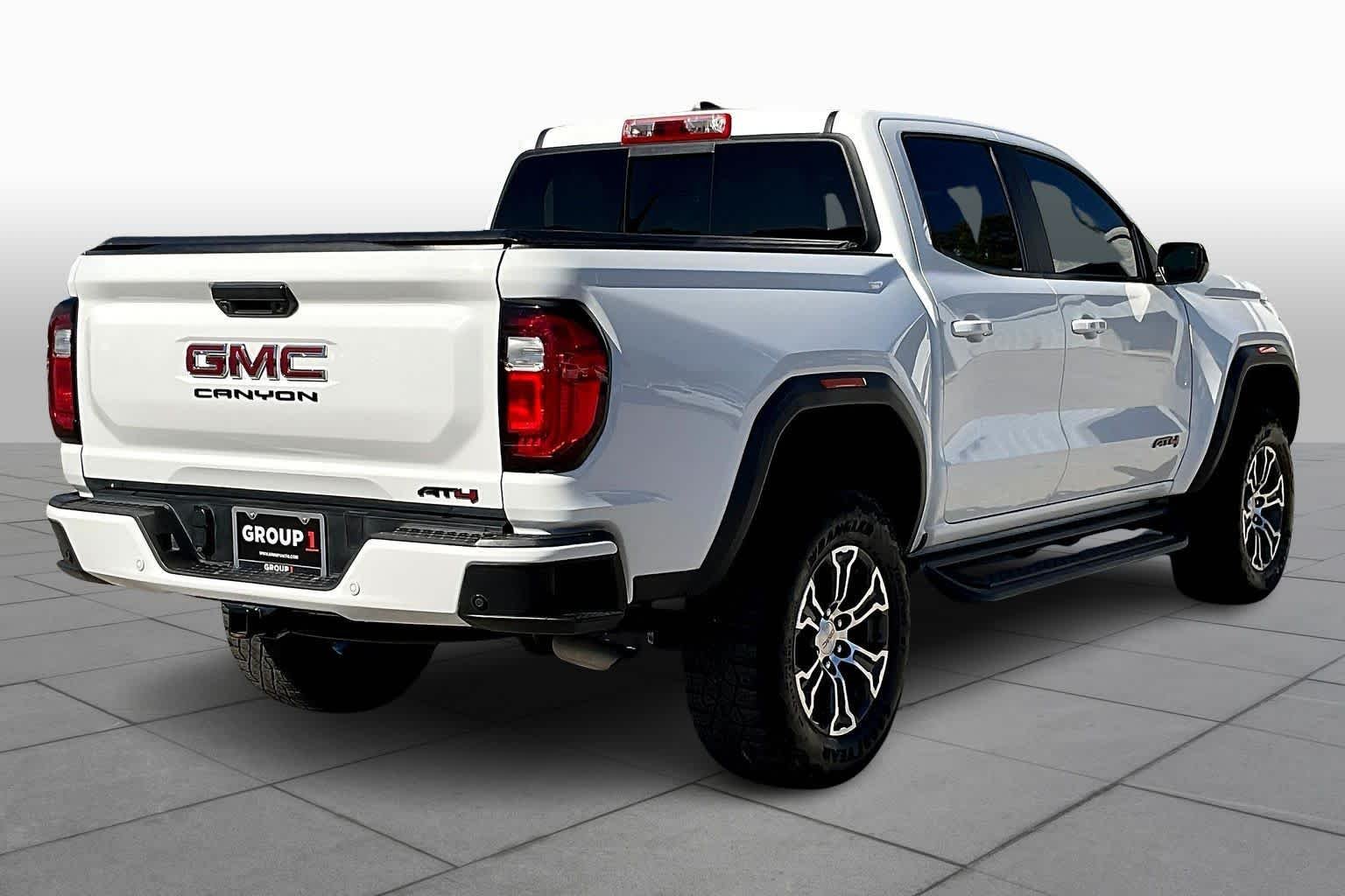 Used 2023 Summit White GMC AT4 image 13
