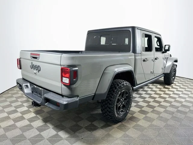 Certified Pre-Owned 2022 Jeep Gladiator Willys