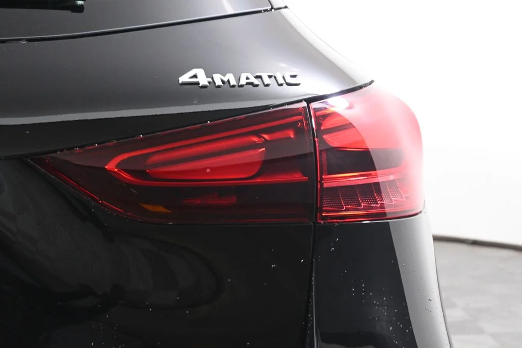 New 2026 Black Mercedes-Benz GLA 250 image 13