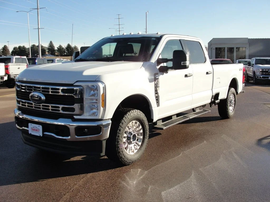 2024 Ford F-350 XLT 4x4 Crew Cab 8' Box SRW's photo