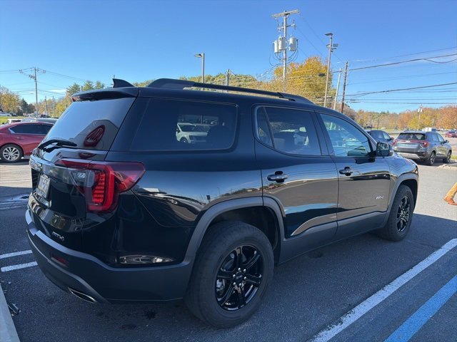 2023 Gmc Acadia AT4 photo 2
