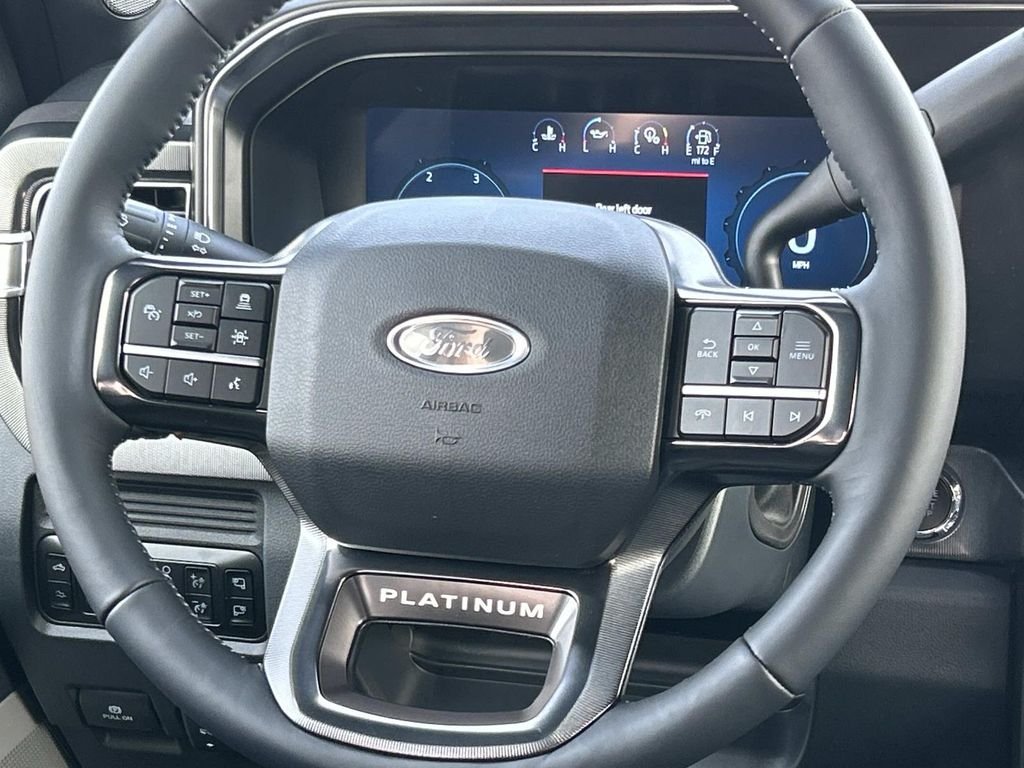 New 2026 Star White Metallic Tri-Coat Ford F-250® Platinum® image 14