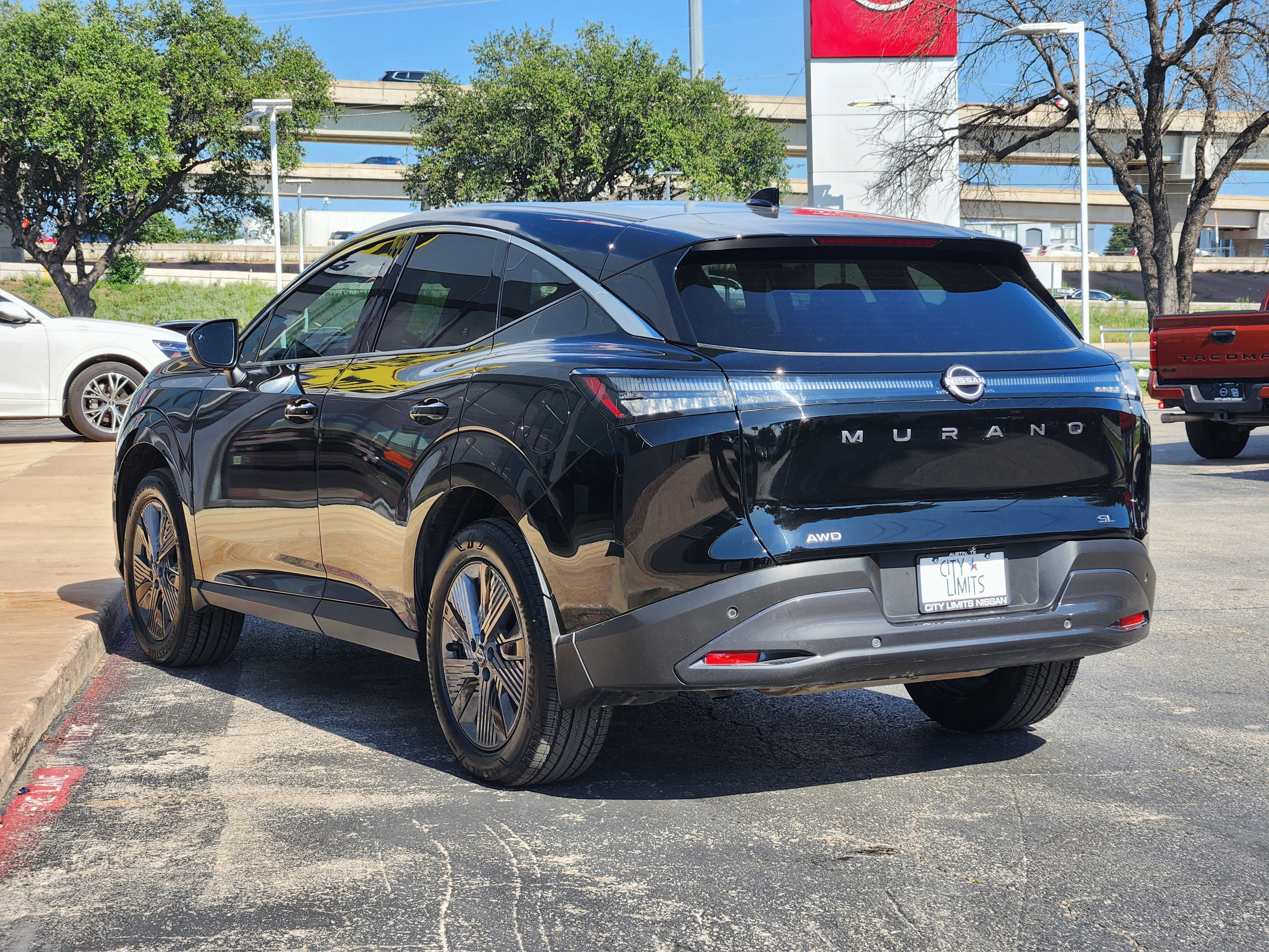 Certified Used 2026 Super Black Nissan SL image 5