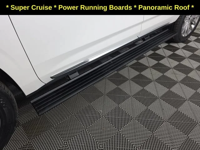 Used 2021 White Cadillac Premium Luxury image 9