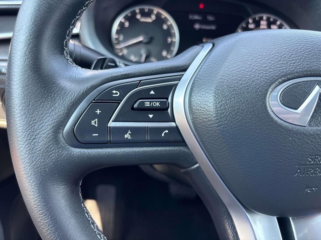 Certified Used 2025 Blue INFINITI LUXE image 19