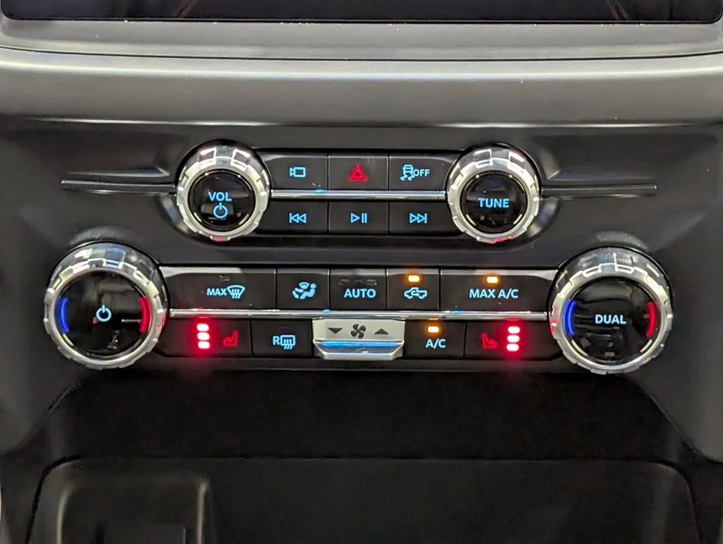 New 2026 Oxford White Ford Tremor® image 6