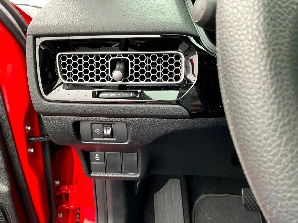 New 2026 Rallye Red Honda 2WD LX image 18