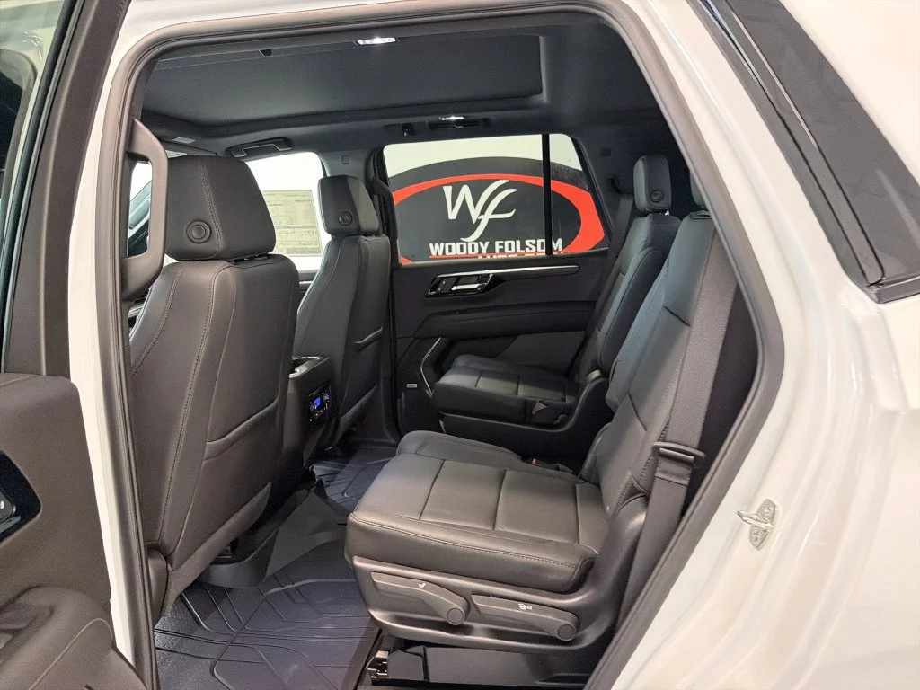 New 2027 Summit White Chevrolet Z71 image 14