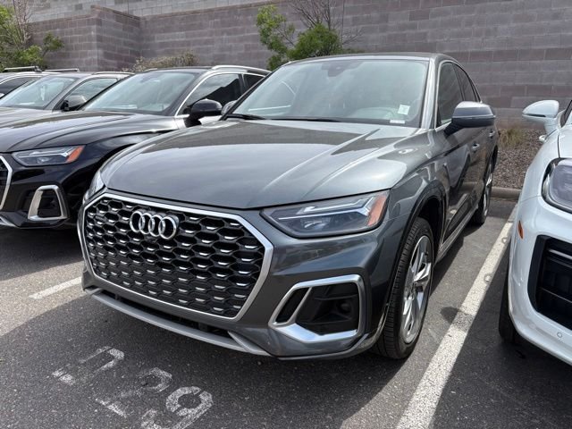 2023 Audi Q5 Sportback 45 Premium Plus's photo