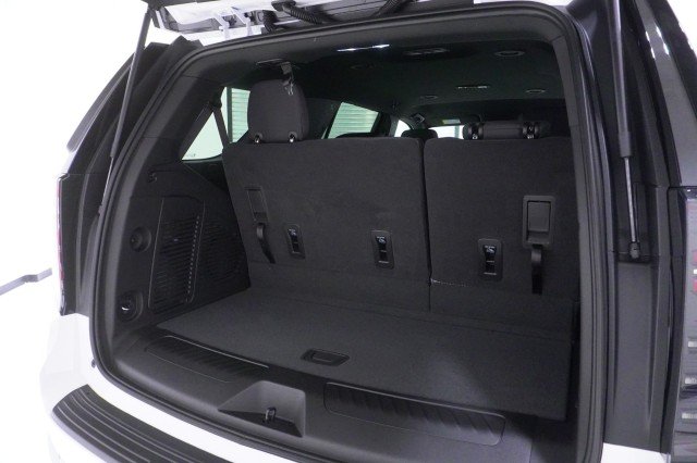 2027 Chevrolet Tahoe LS - Photo 8
