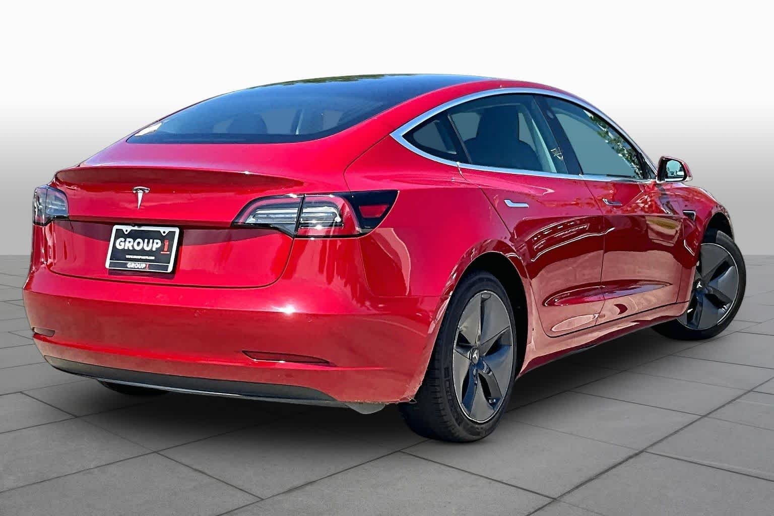 Used 2020 Red Multi-Coat Tesla Standard Range Plus image 10