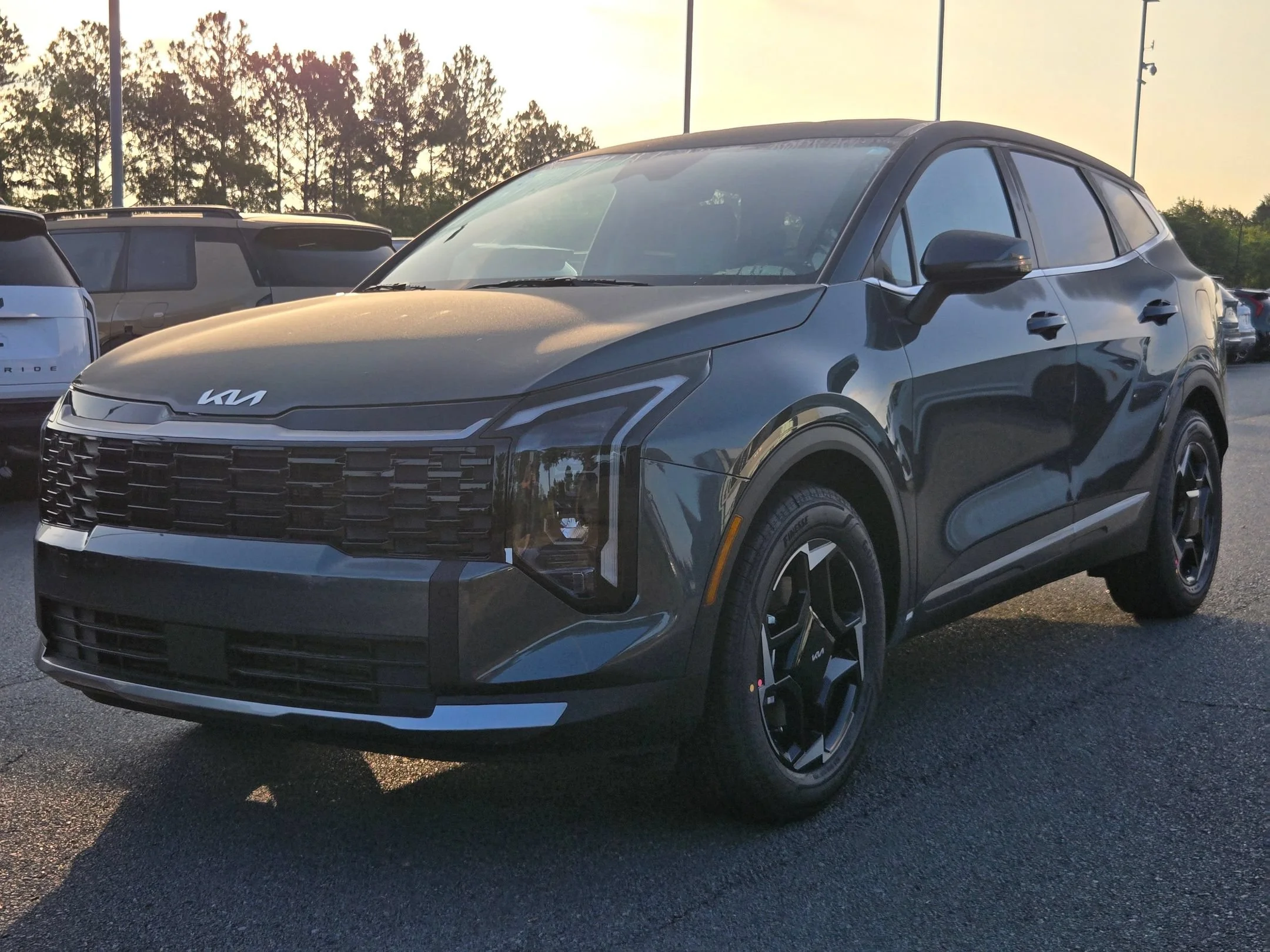 New 2026 Gray Kia EX image 3