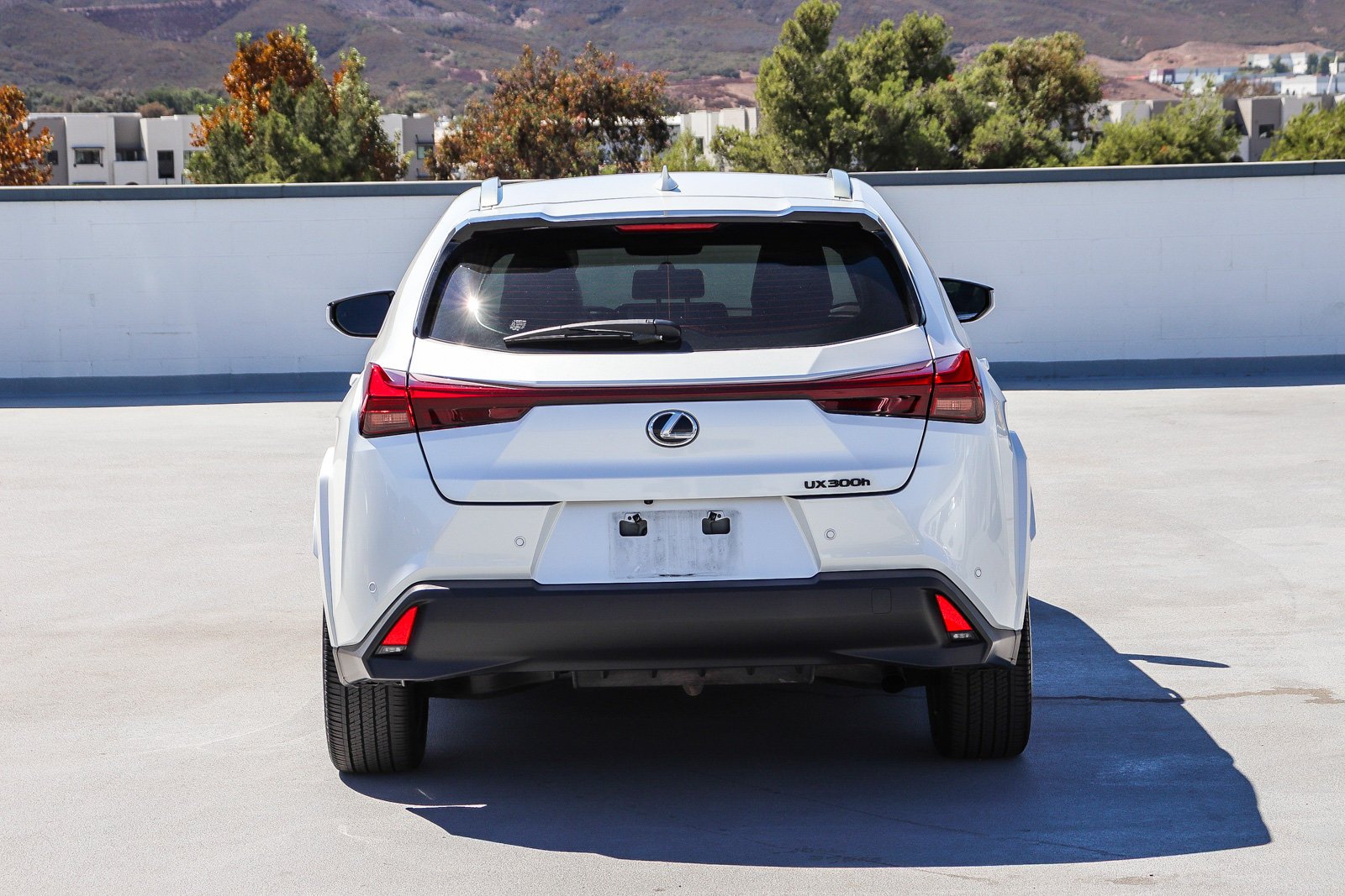Used 2025 White Lexus 300h Premium image 5