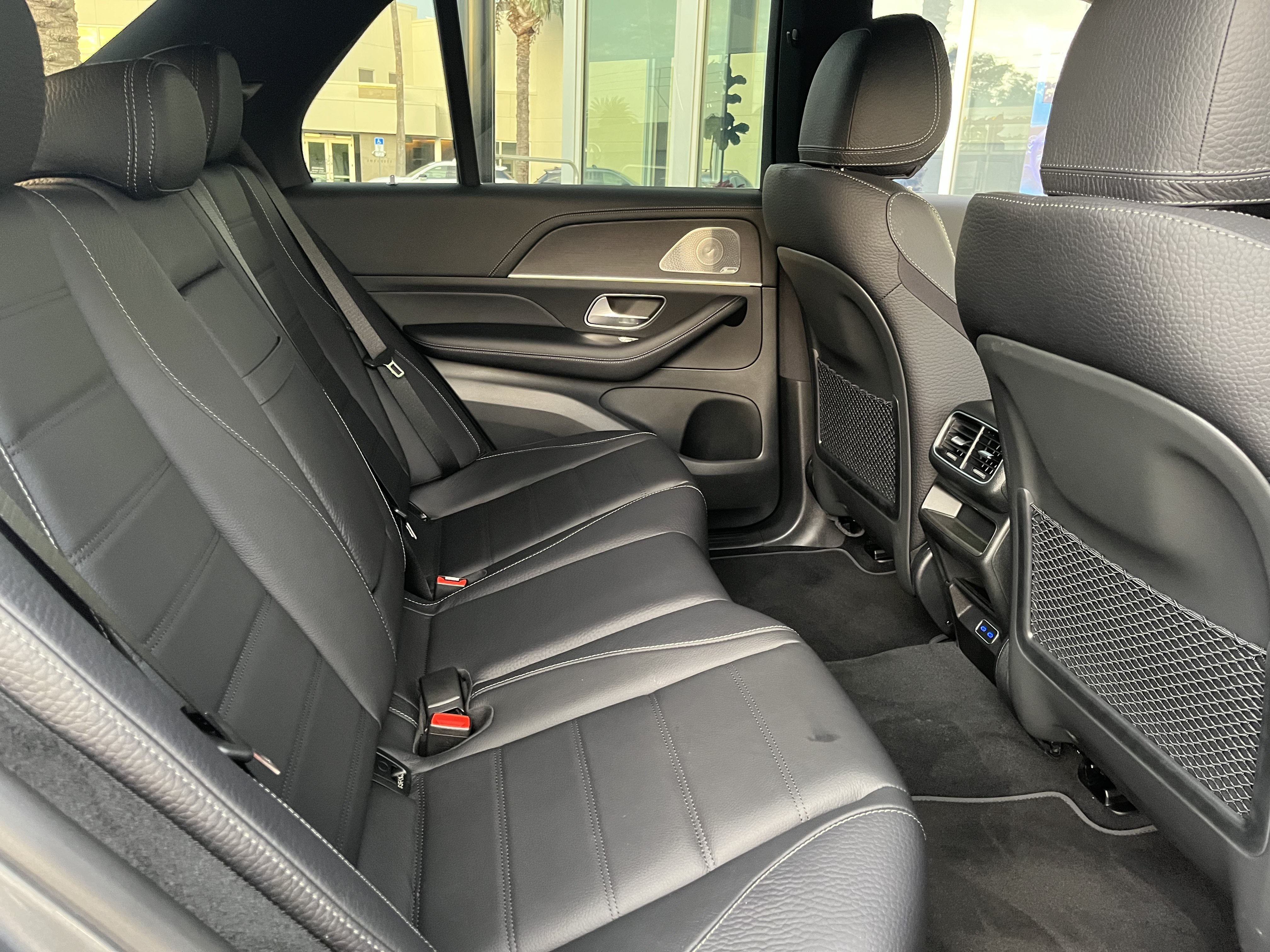 New 2026 SELENITE GREY Mercedes-Benz GLE 580 image 19