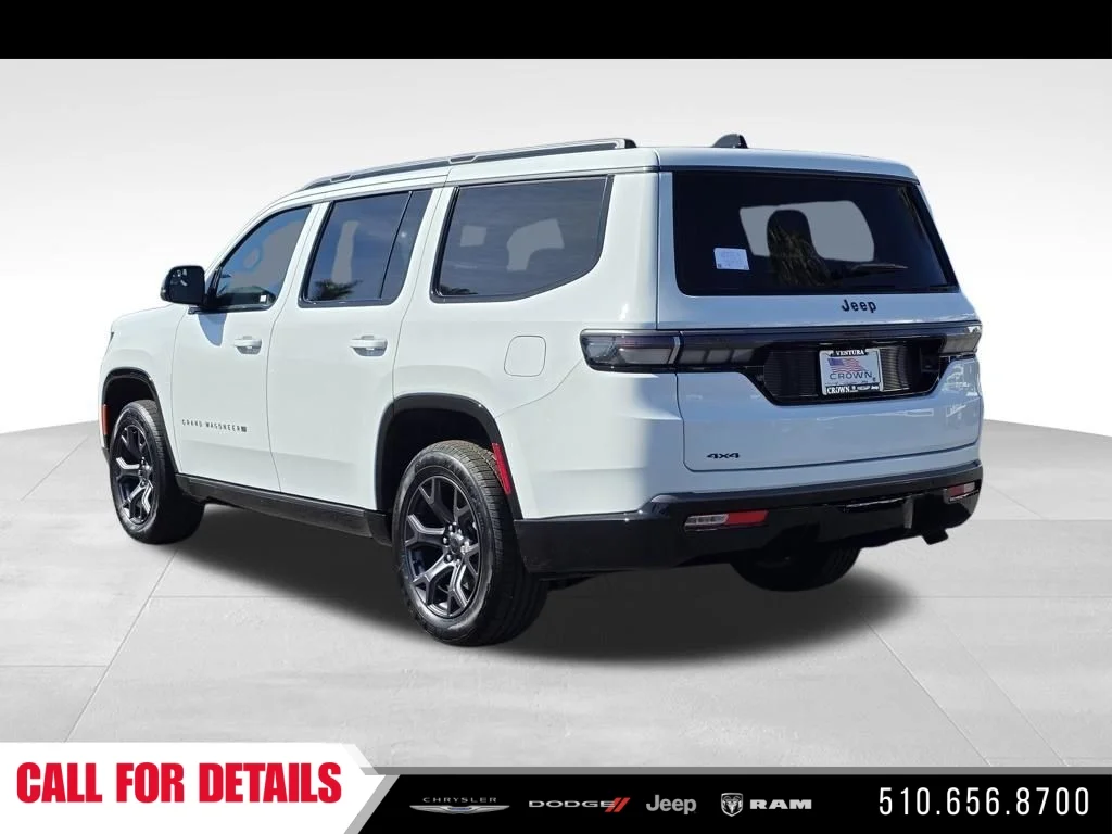 New 2026 Bright White Clear-Coat Exterior Paint Jeep Limited Altitude image 7