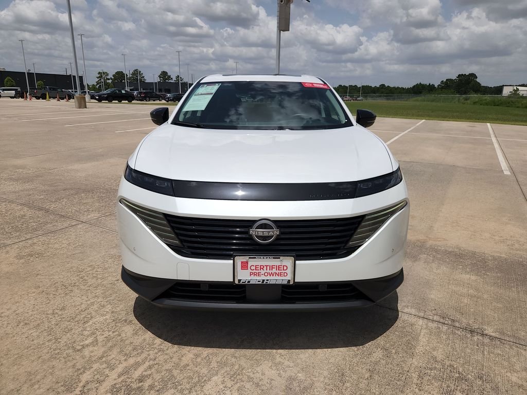 Certified Used 2025 White Nissan SL image 11