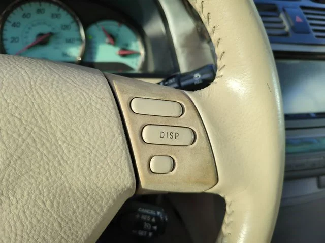 Used 2006  Toyota SLE image 28