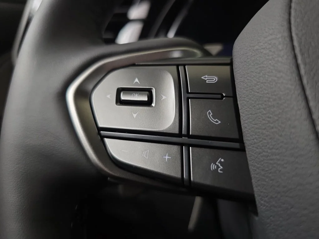 New 2026 Wind Chill Pearl Lexus PREMIUM AWD image 16