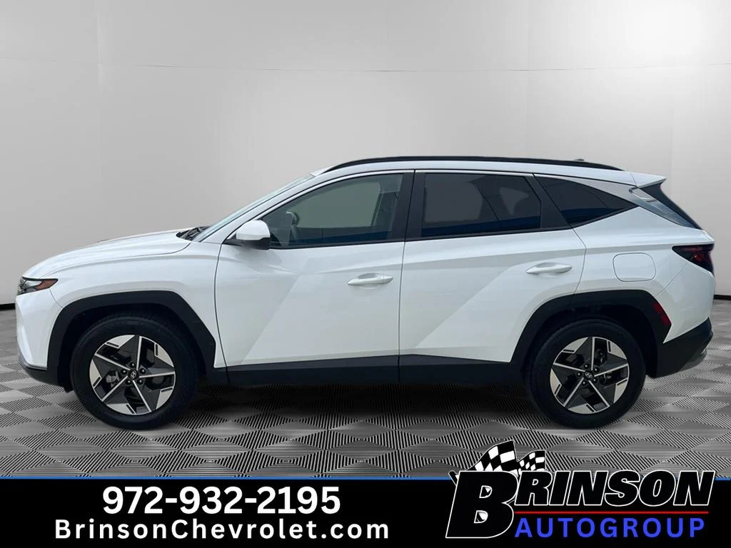 Used 2025 Serenity White Pearl Hyundai SEL image 3
