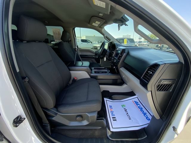 Used 2020 White Ford XL image 23