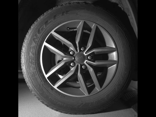 Used 2019 Granite Crystal Metallic Clearcoat Jeep Limited image 10