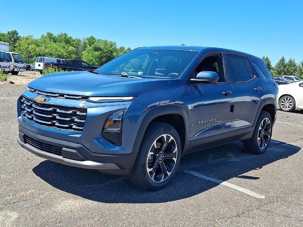 New 2026 Lakeshore Blue Metallic Chevrolet LT image 4