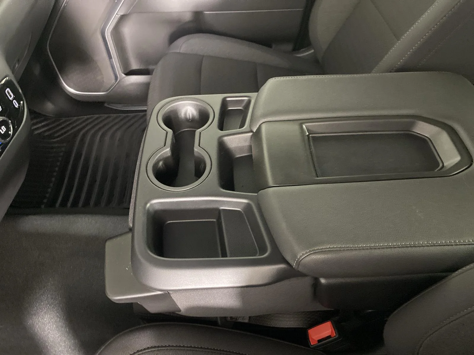 Used 2026 Sterling Gray Metallic Chevrolet LT (2FL) image 22