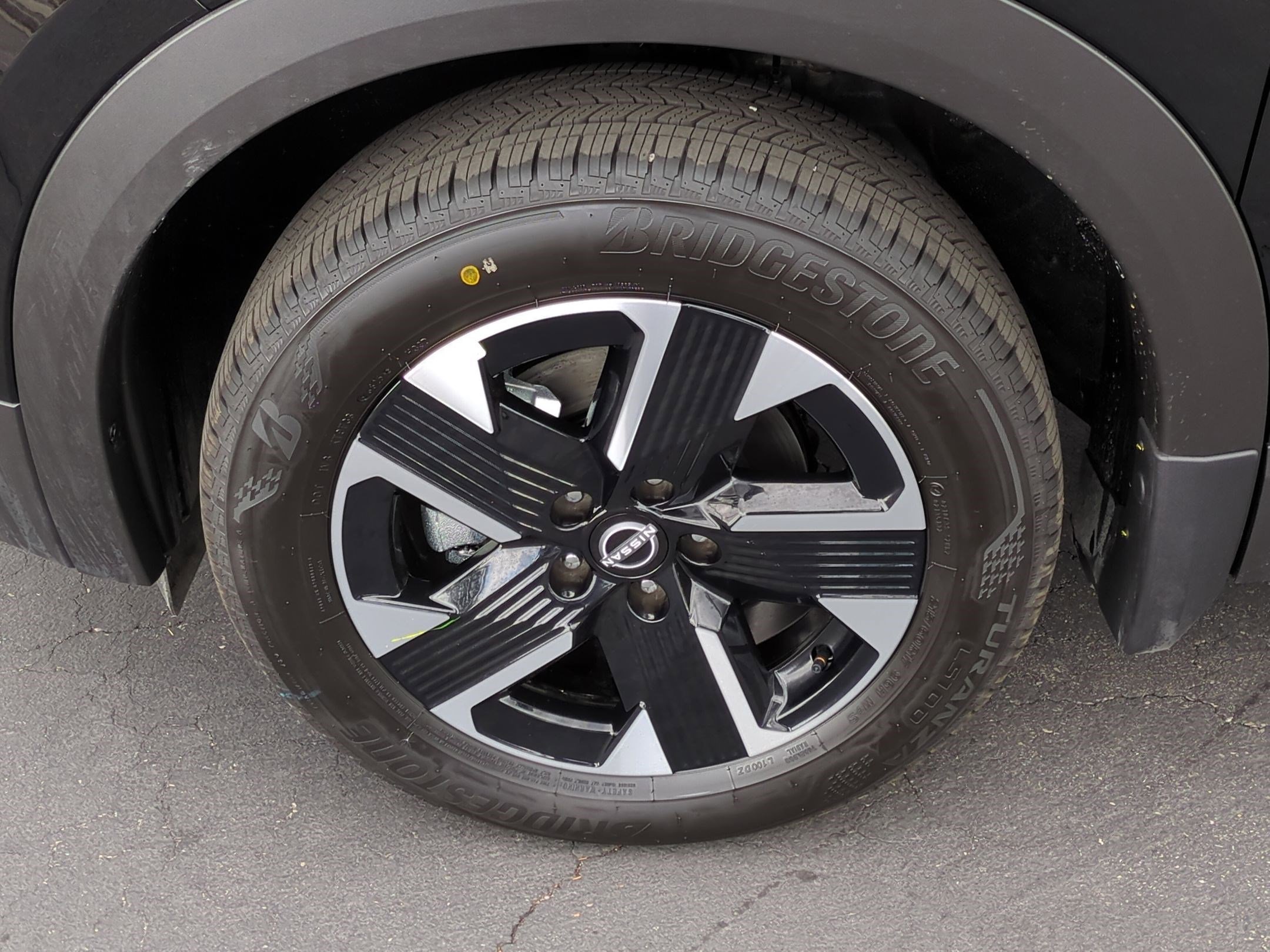 New 2026 Super Black Nissan SV image 16