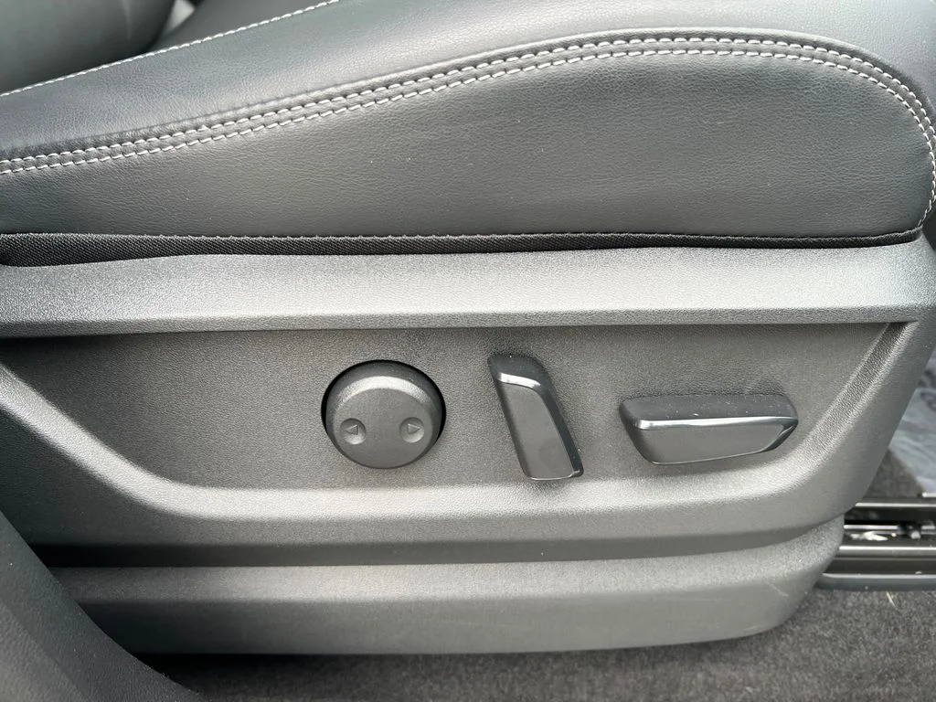 2025 INFINITI QX80 Pure 4WD - Photo 17