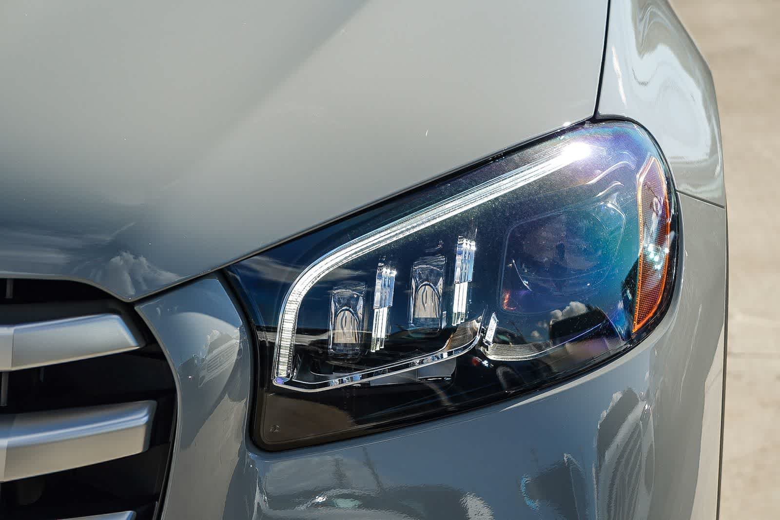 New 2026 MANUFAKTUR Alpine Grey Mercedes-Benz GLS 450 image 8
