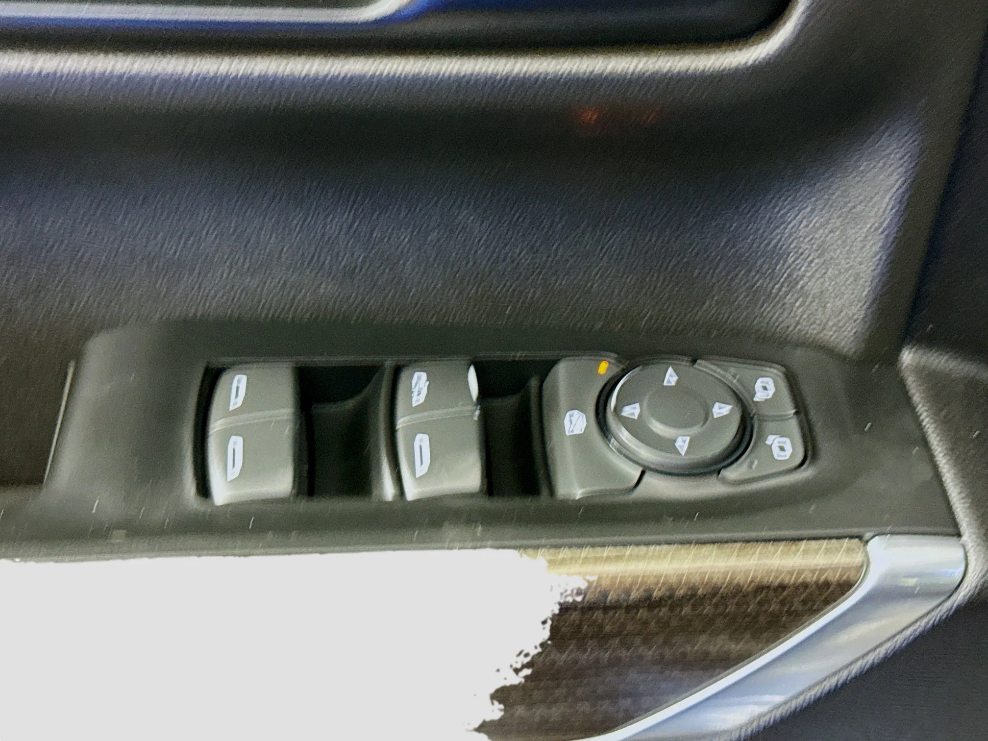 Used 2022 Northsky Blue Metallic Chevrolet RST image 19