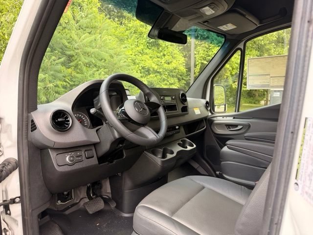 2025 Mercedes-Benz Sprinter Cargo Van Base - Photo 27