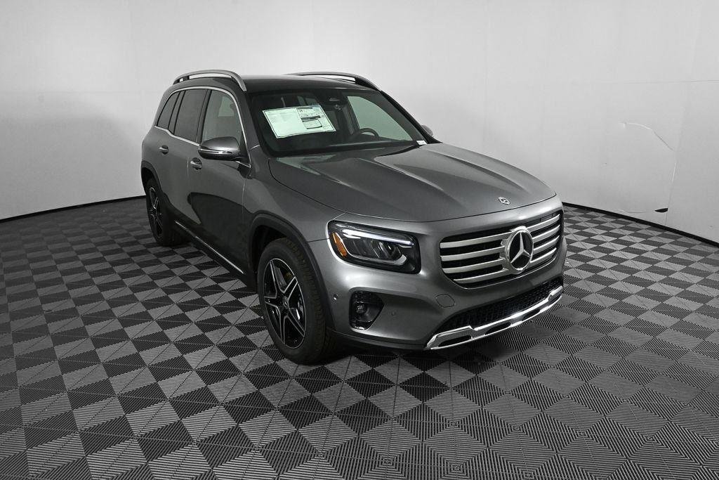 New 2026 Mountain Grey Metallic Mercedes-Benz GLB 250 image 26