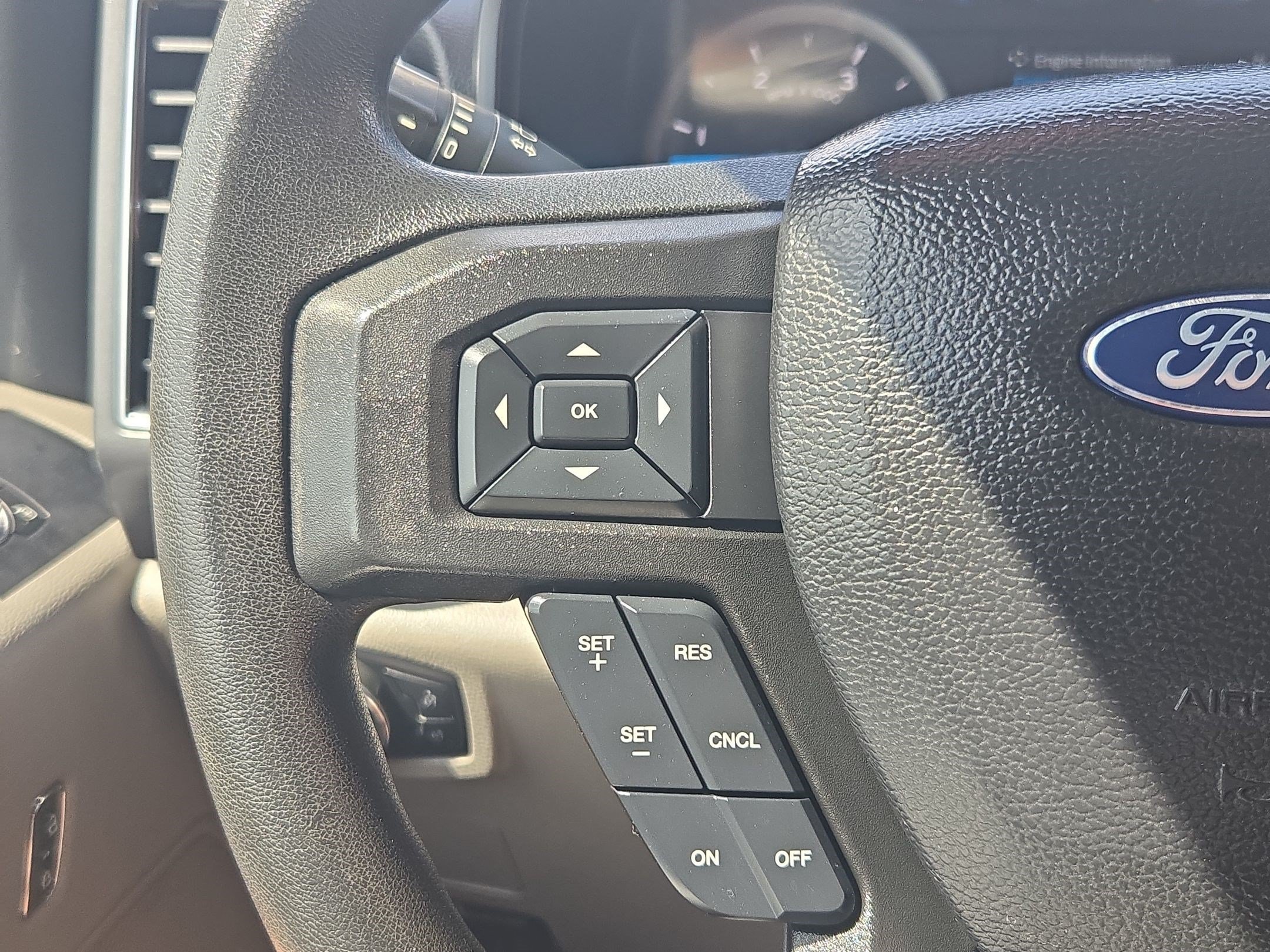 Used 2021 Blue Ford XLT image 15