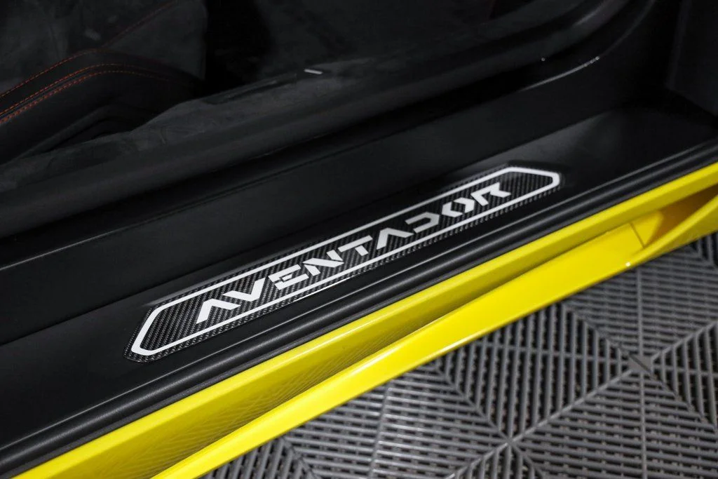2016 Lamborghini Aventador Pirelli Edition - Photo 23